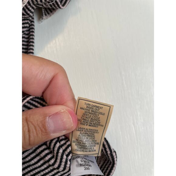 7 For All Mankind pink black striped top short sleeve ruffled Size 24m - Picture 8 of 8